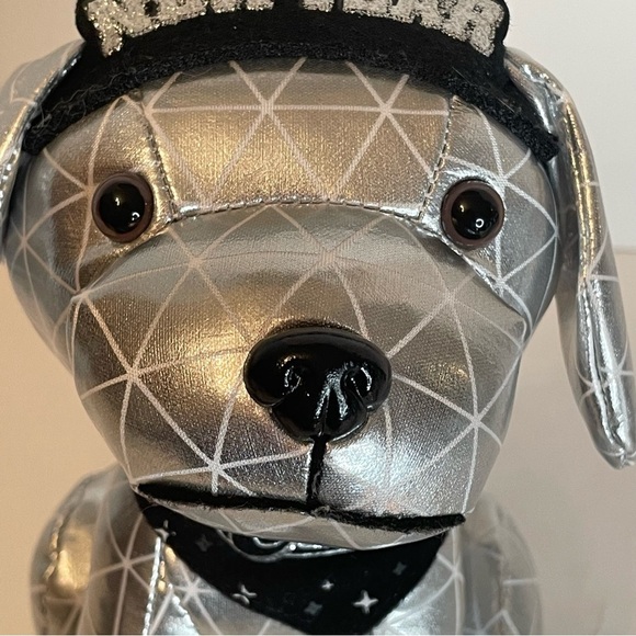 Raising Cane's Canine Companions LE New York Countdown Cane Plush Puppy Dog - Picture 9 of 10